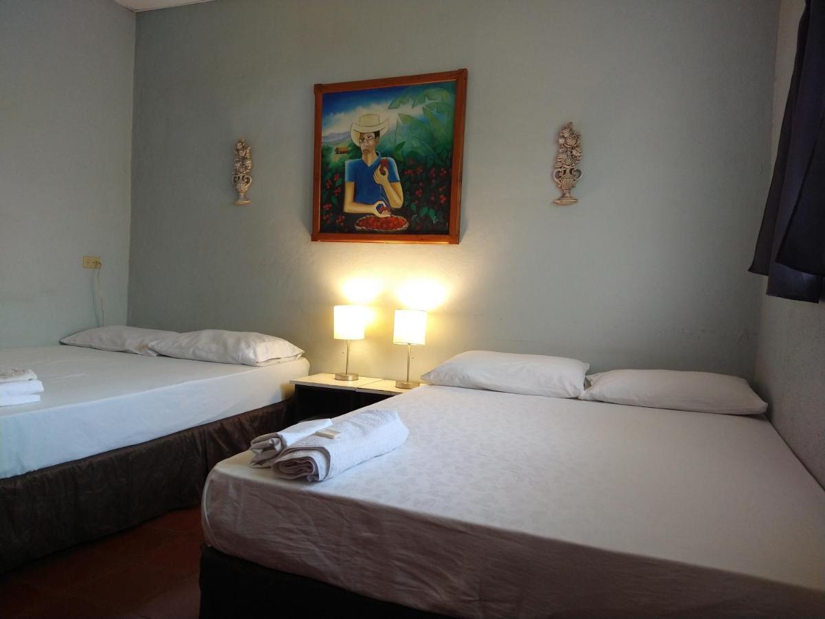 Harvest House Nicaragua Hotel León Zewnętrze zdjęcie