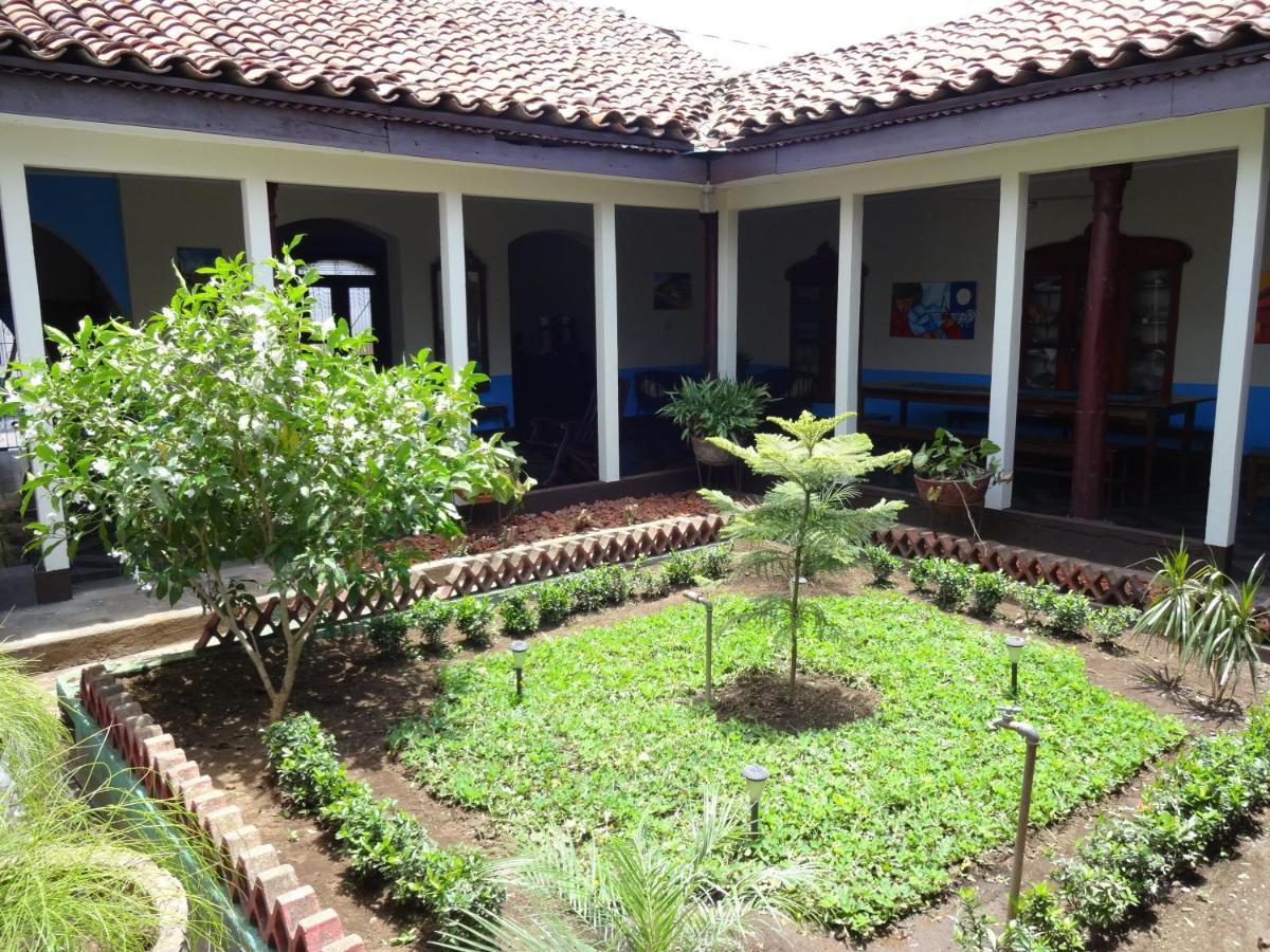Harvest House Nicaragua Hotel León Zewnętrze zdjęcie